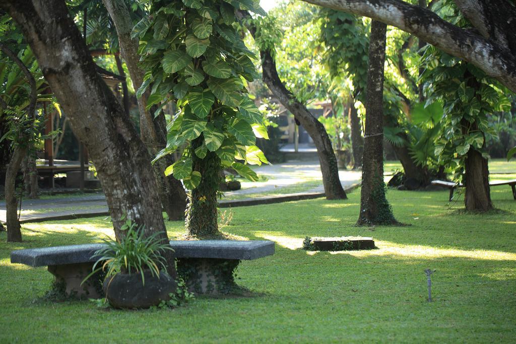 โรงแรมมาตาฮารี บังกาโล เลอกีอัน ภายนอก รูปภาพ