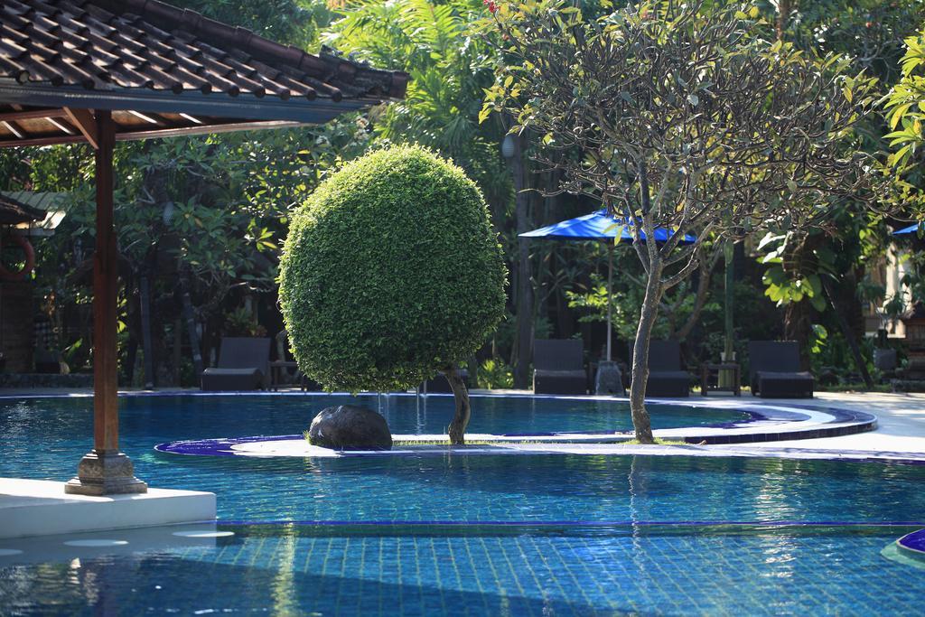โรงแรมมาตาฮารี บังกาโล เลอกีอัน ภายนอก รูปภาพ
