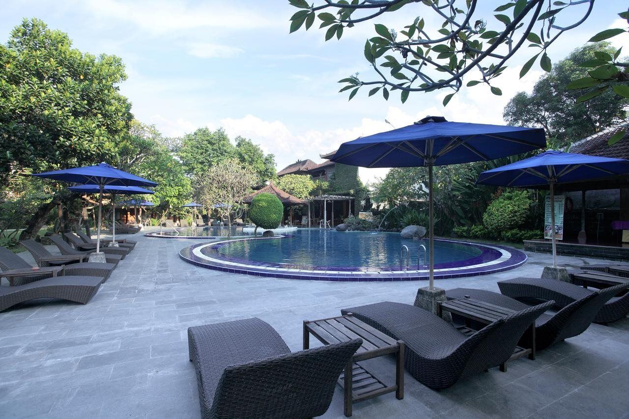 โรงแรมมาตาฮารี บังกาโล เลอกีอัน ภายนอก รูปภาพ