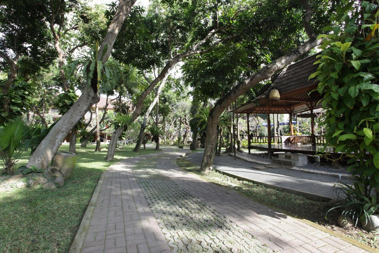 โรงแรมมาตาฮารี บังกาโล เลอกีอัน ภายนอก รูปภาพ